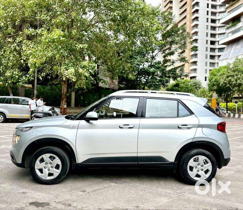 Hyundai Venue S Turbo, 2019, Petrol