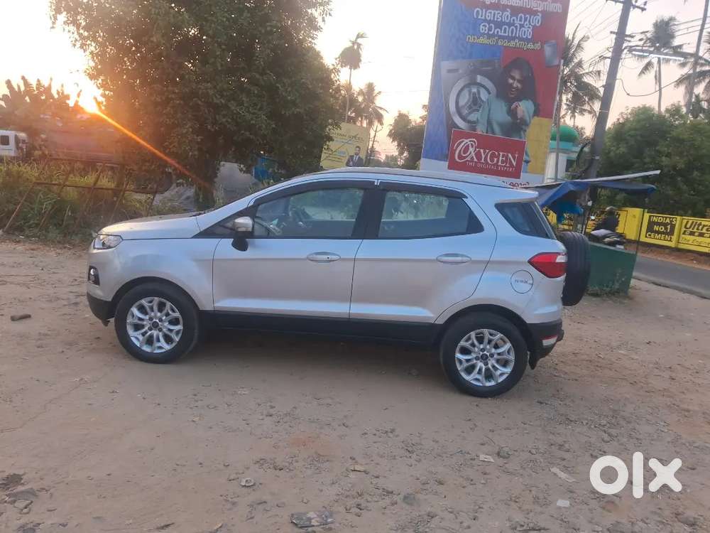Ford Ecosport 2016 Petrol 85000 Km Driven