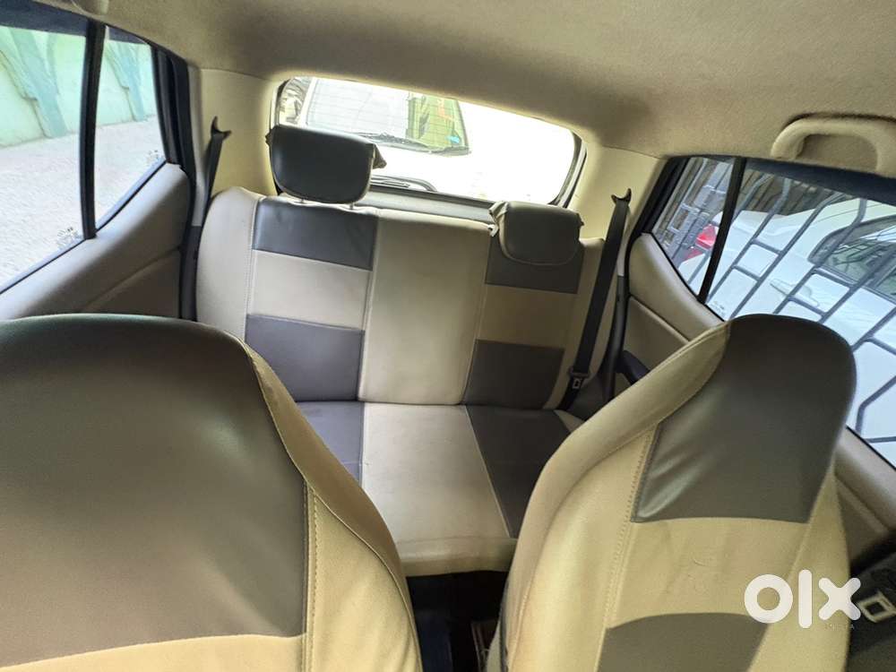 Hyundai I10 Sportz 2011