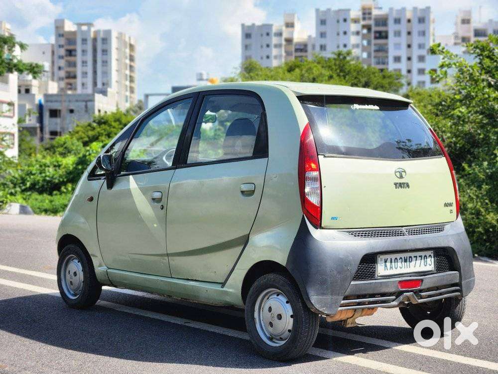 Tata Nano Xe, 2011, Petrol