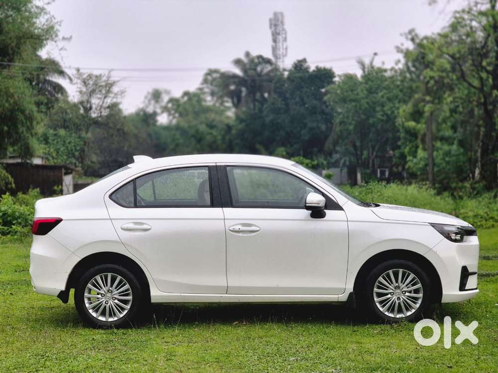 Honda Amaze, 2025, Petrol