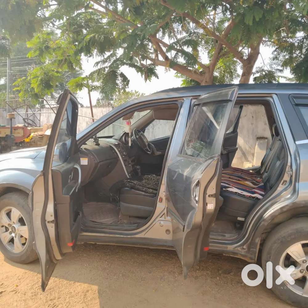 Mahindra Xuv500 2014 Diesel 125000 Km Driven