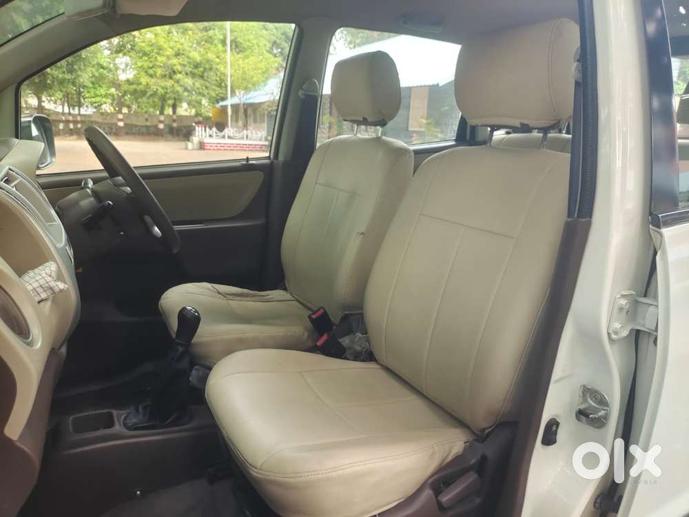 Maruti Suzuki Estilo Vxi, 2012, Petrol