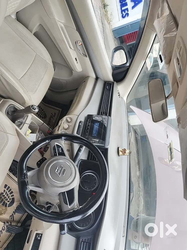 2021 Maruti Ertiga Vxi Cng