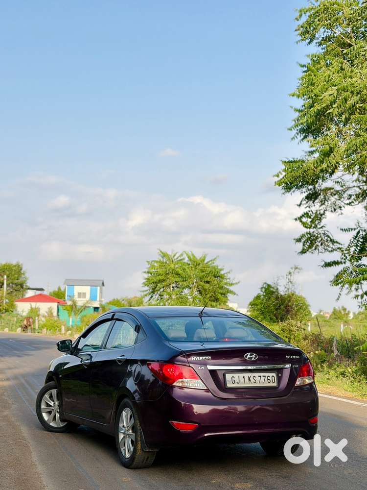 Hyundai Fluidic Verna 2012