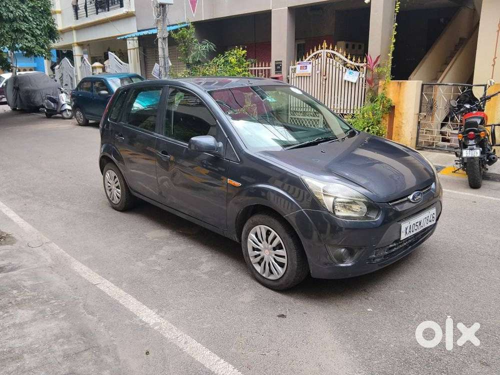 Ford Figo Petrol Zxi, 2011, Petrol