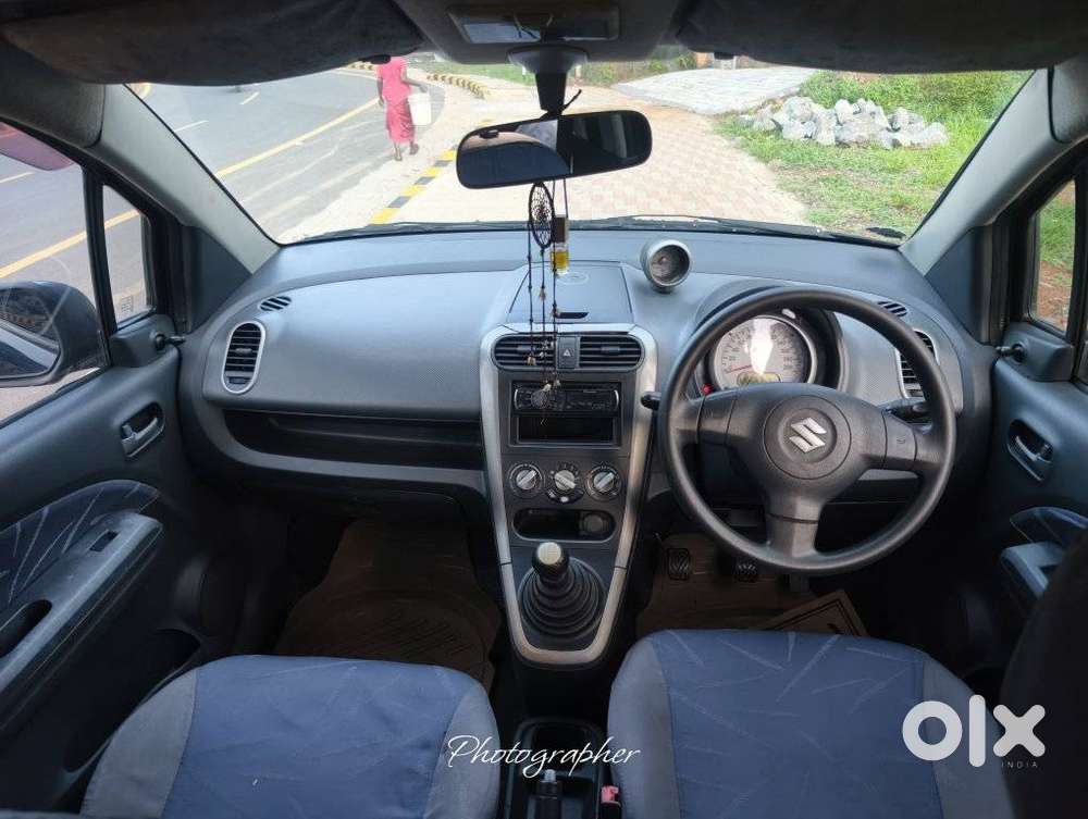 Maruti Suzuki Ritz, 2011, Petrol