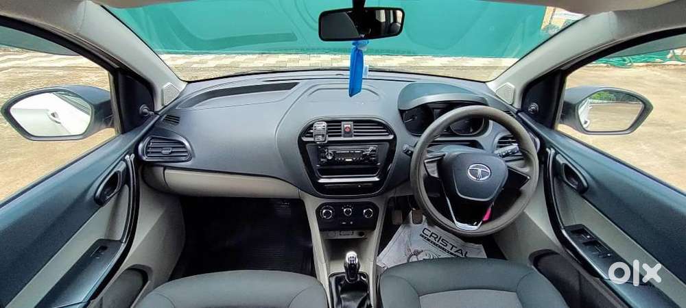 Tata Tiago 1.2 Revotron Xt (o), 2018, Petrol