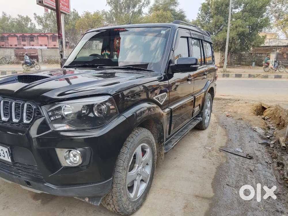Mahindra Scorpio 2020 Diesel 130000 Km Driven