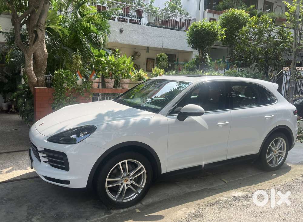 Porsche Cayenne Platinum Edition, 2022, Petrol