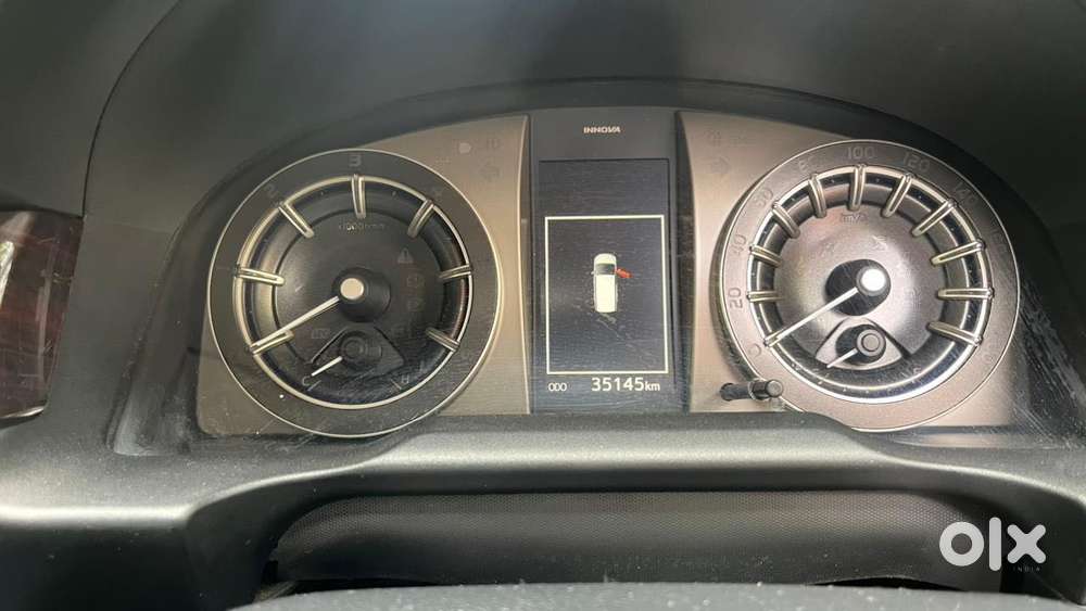 Toyota Innova Crysta [2020-ongoing] 2.4 Vx 7 Str, 2024, Diesel