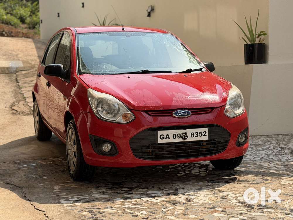 Ford Figo Ambiente, 2013, Petrol