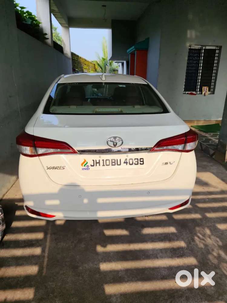 2019 Toyota Yaris V Petrol Manual | Second Owner | 50,000 Km