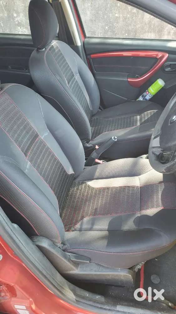 Ranault Duster Rxs Cvt Automatic 2017 Model