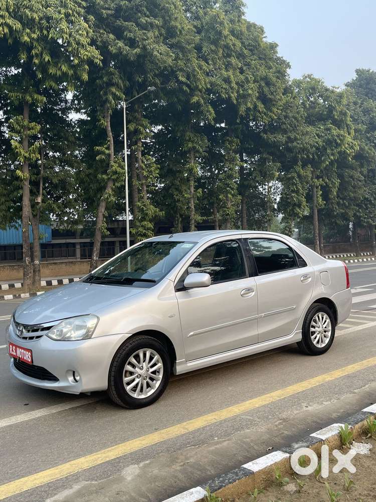 Toyota Etios Vx Xclusive, 2011, Petrol