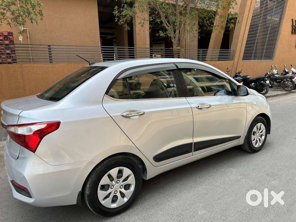 Hyundai Xcent, 2018, Petrol