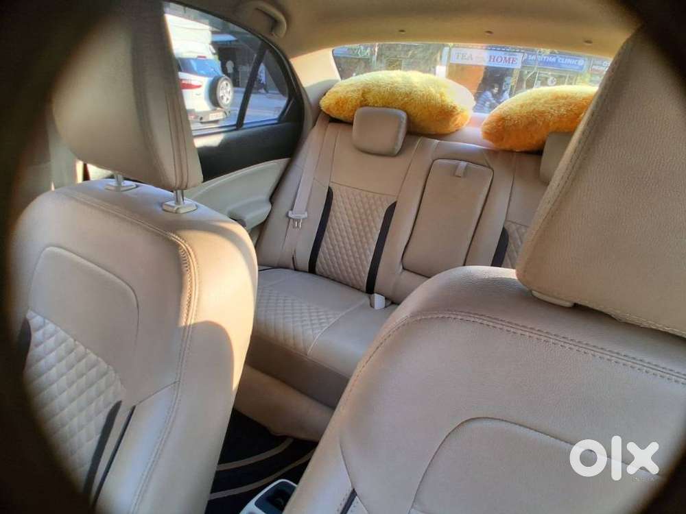 Maruti Suzuki Swift Dzire Vxi Optional, 2021, Petrol