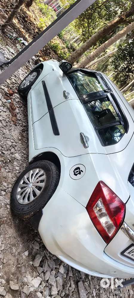 Maruti Suzuki Swift Dzire 2012 Diesel Well Maintained