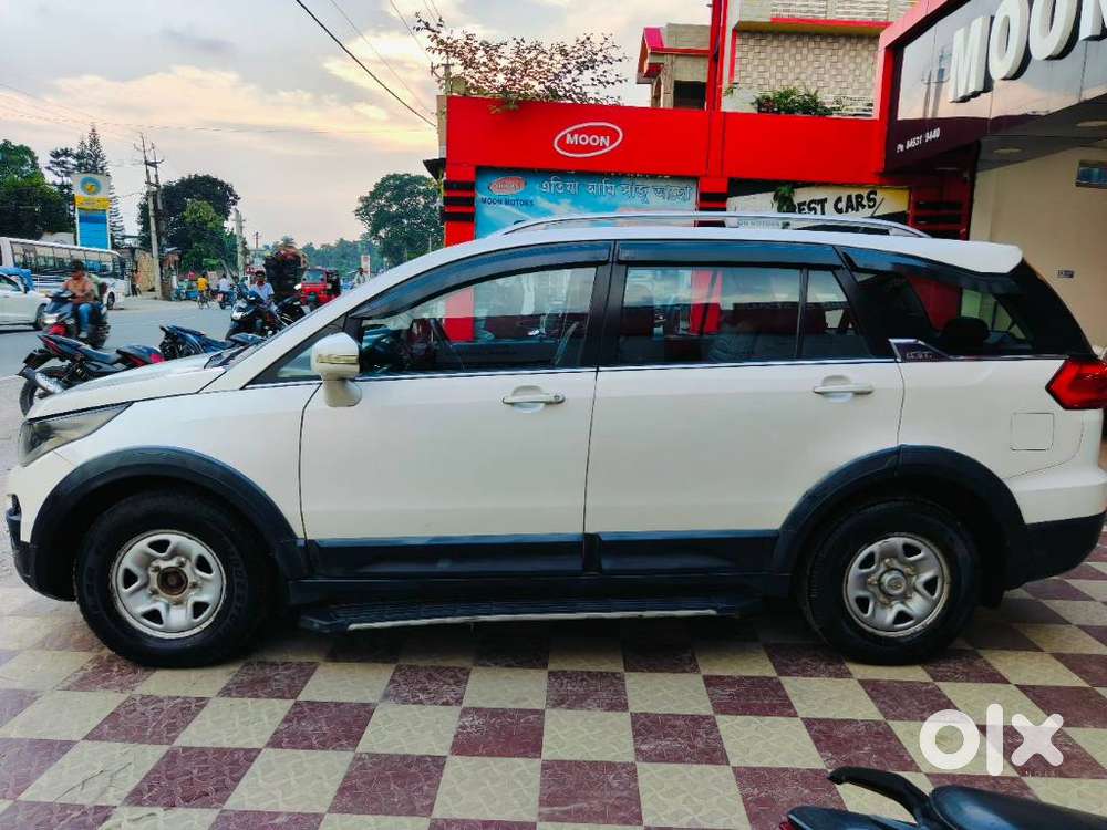 Tata Hexa 2.2 Xe 4x2 7 Str, 2018, Petrol
