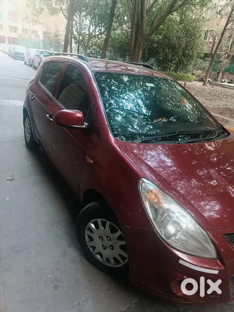 Hyundai I20 Magna+ 2009  Petrol + Cng  New Tyres  Full Insurance