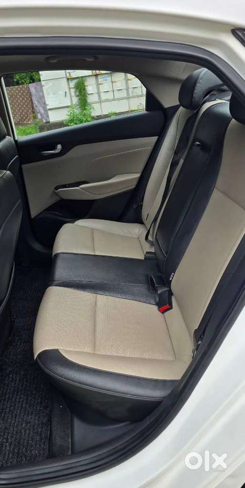 Hyundai Verna 1.6 Sx (o) Vtvt, 2019, Petrol