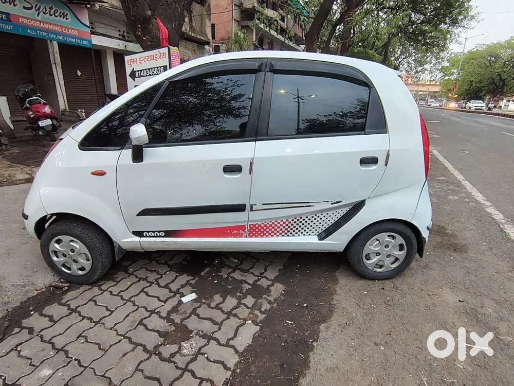 Model 2013
1st Owner
Pepar Clear 
Petrol