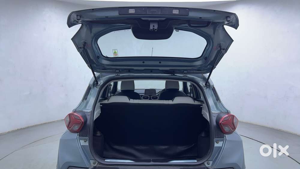 Tata Punch Accomplished, 2023, Petrol