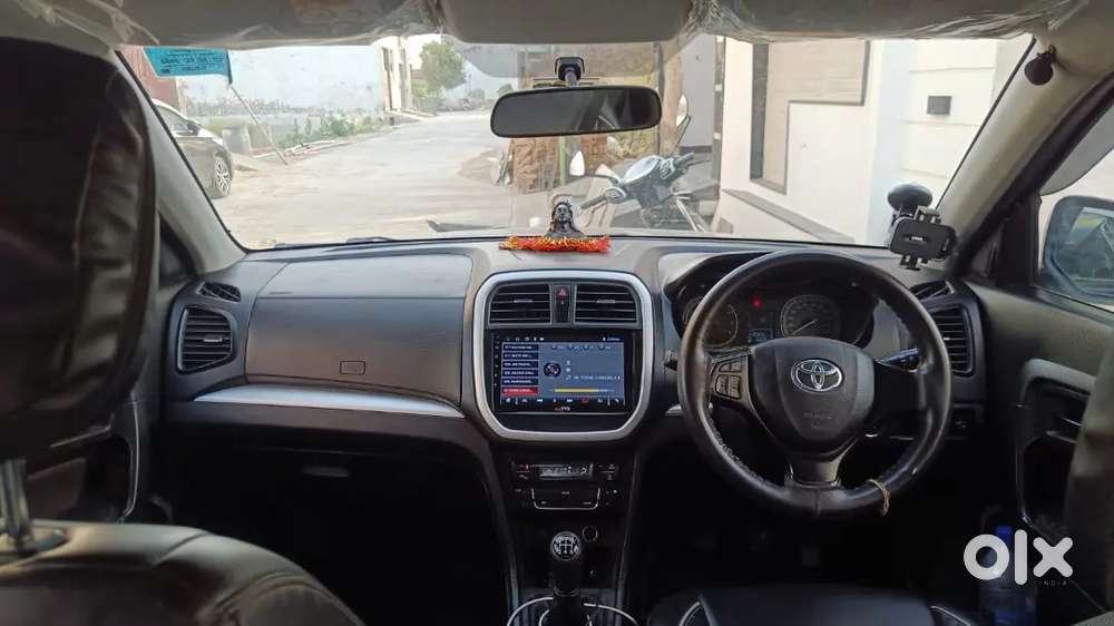 Toyota Urban Cruiser 2022 Petrol 26000 Km Driven