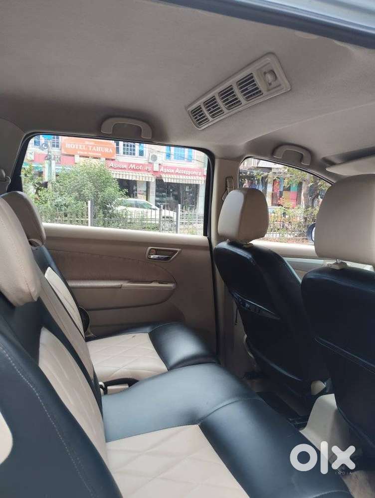 Maruti Suzuki Ertiga Lxi, 2012, Petrol