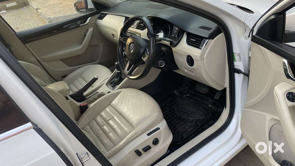 Skoda Octavia 2013-2017 Style Plus 1.8 Tsi At, 2016, Petrol