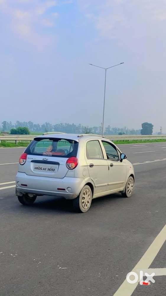 Chevrolet Spark 2011 Petrol