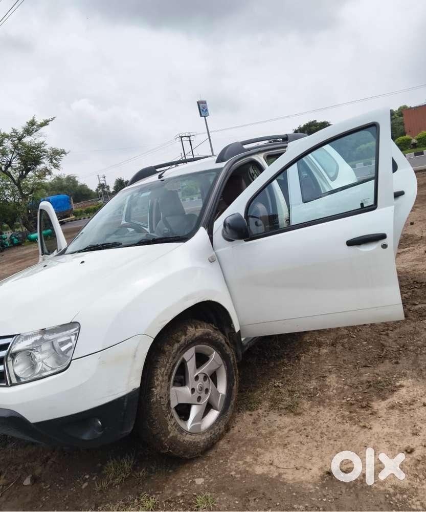 2014 Renault Duster Rxl Nav Diesel  Insurance 2027  Fitness 2029