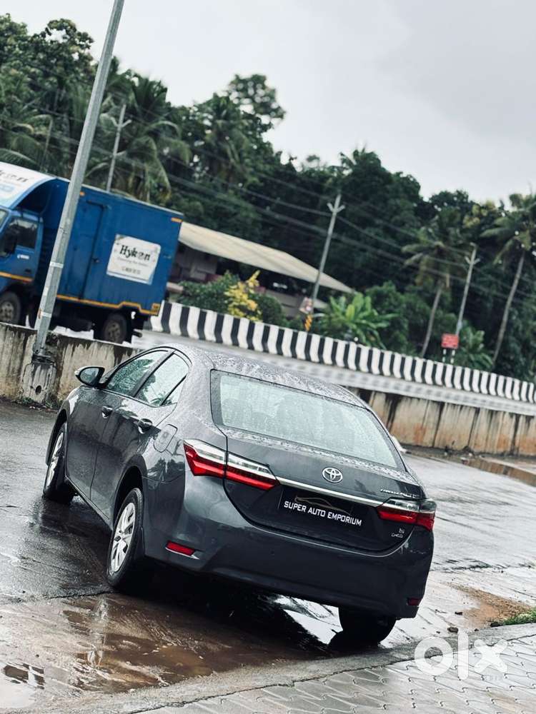 Toyota Corolla Altis J, 2018, Diesel