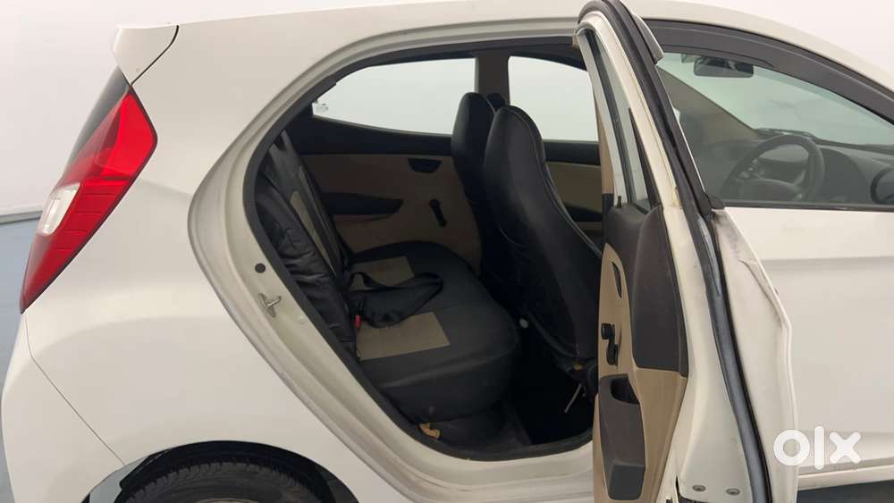 Hyundai Eon Era +, 2016, Petrol