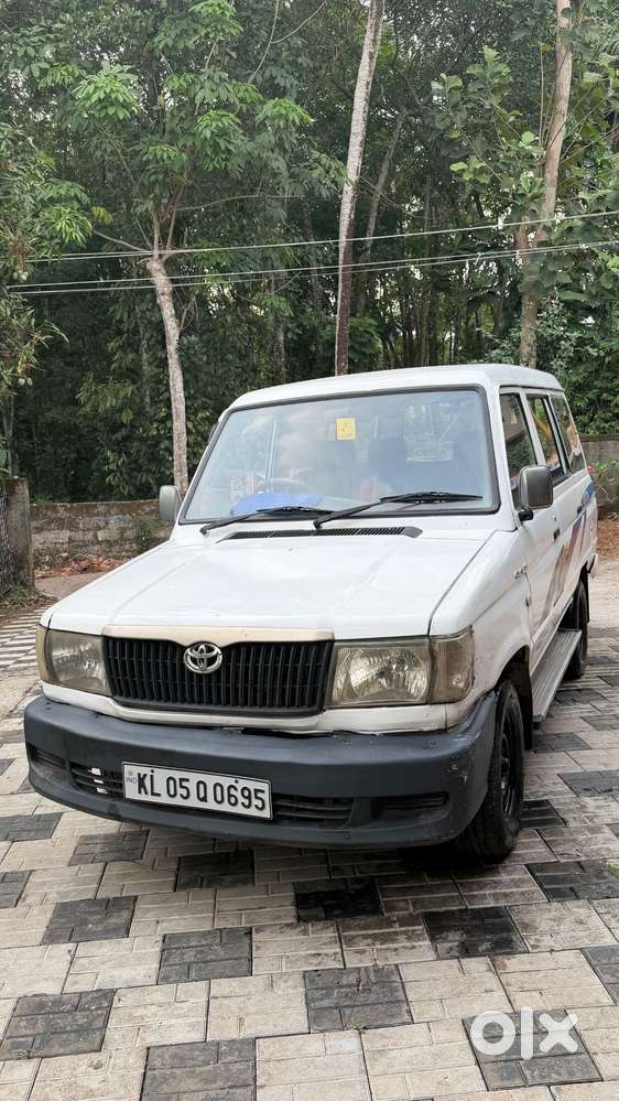 2003 Good Condition Qualis For Sale