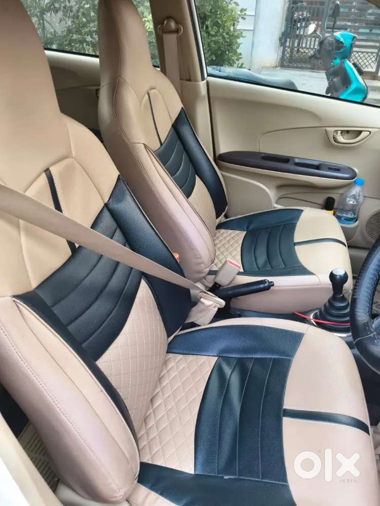 Honda Amaze 2013 Petrol Single Hand Showroom Track