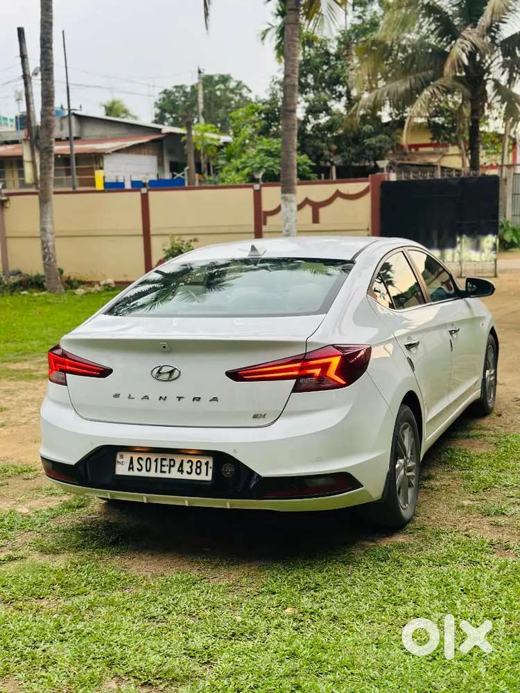 Hyundai Elantra 2020 Petrol Well Maintained