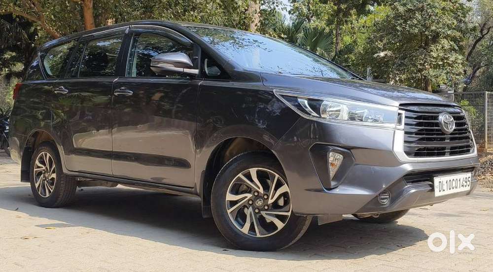 Toyota Innova Crysta