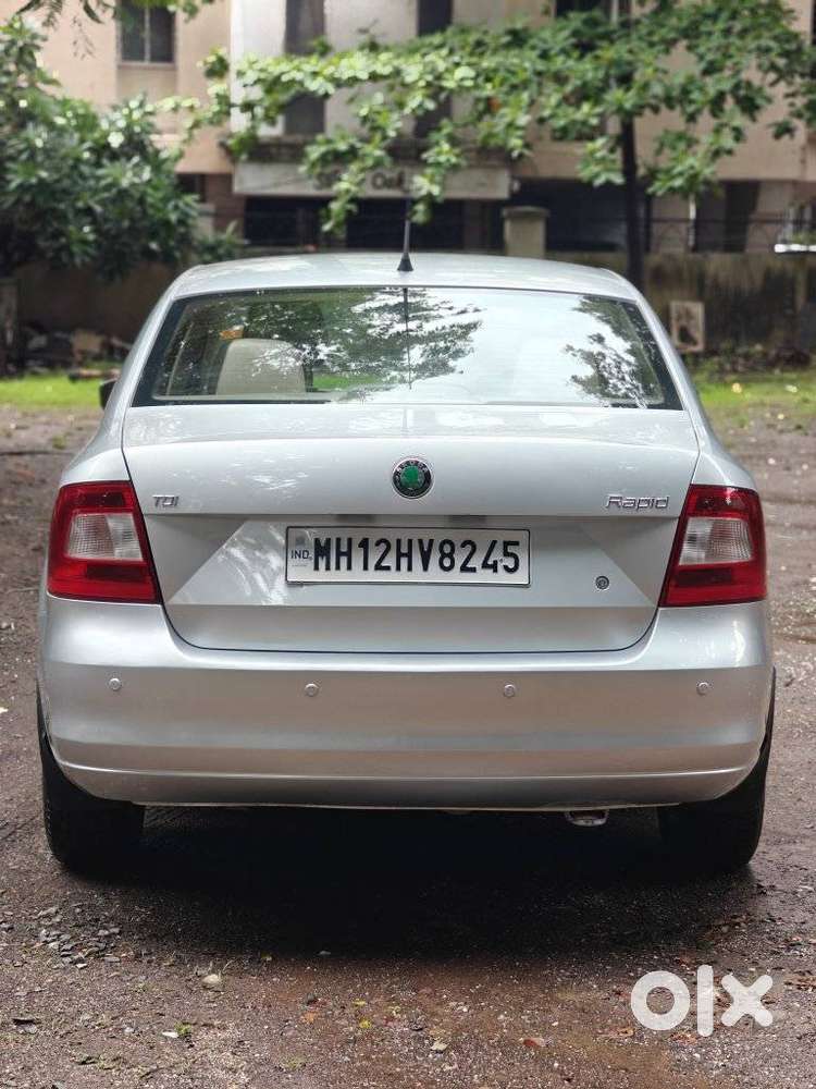 Skoda Rapid Ambition 1.6 Tdi Cr Manual Plus, 2012, Diesel