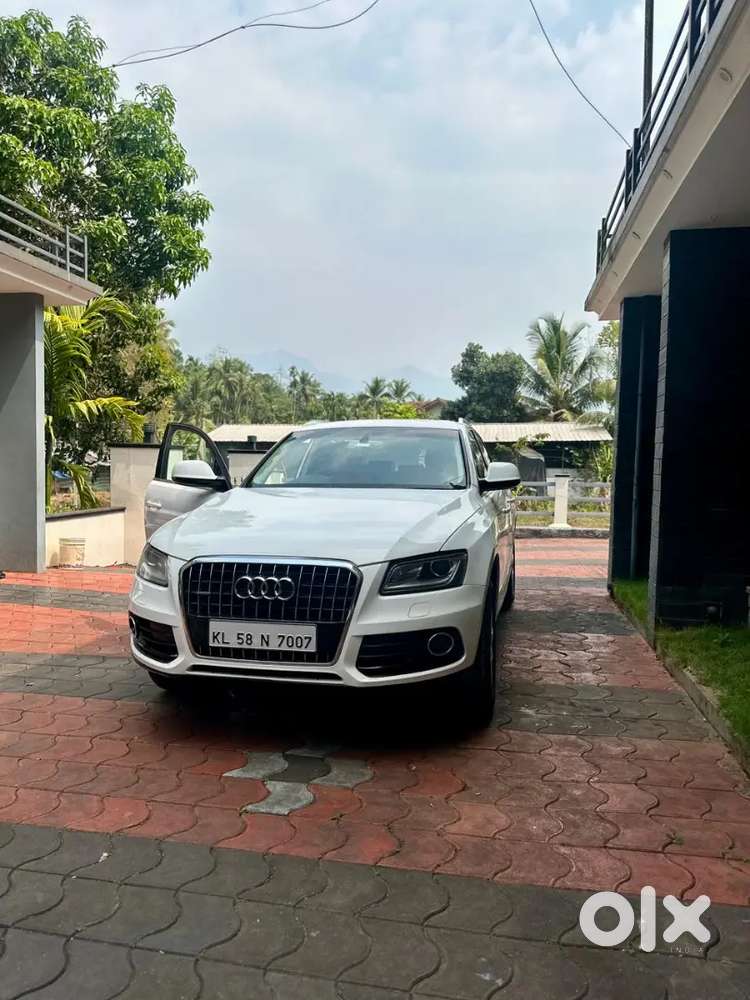 Audi Q5 2014 Original Kerala Diesel Well Maintained