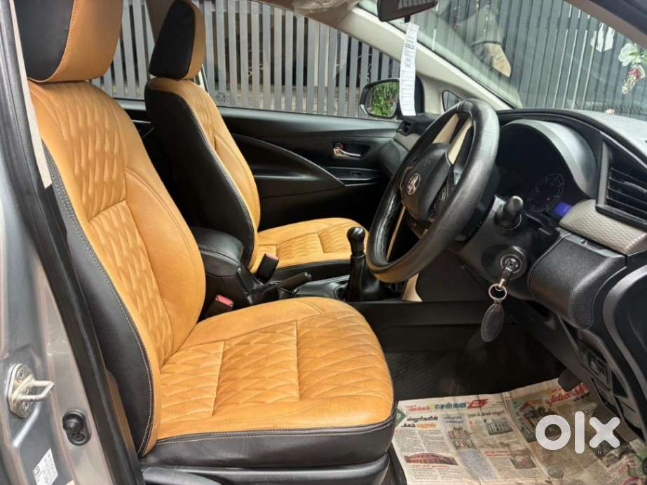 Toyota Innova Crysta 2.4 G Plus Mt 8 Str, 2024, Diesel