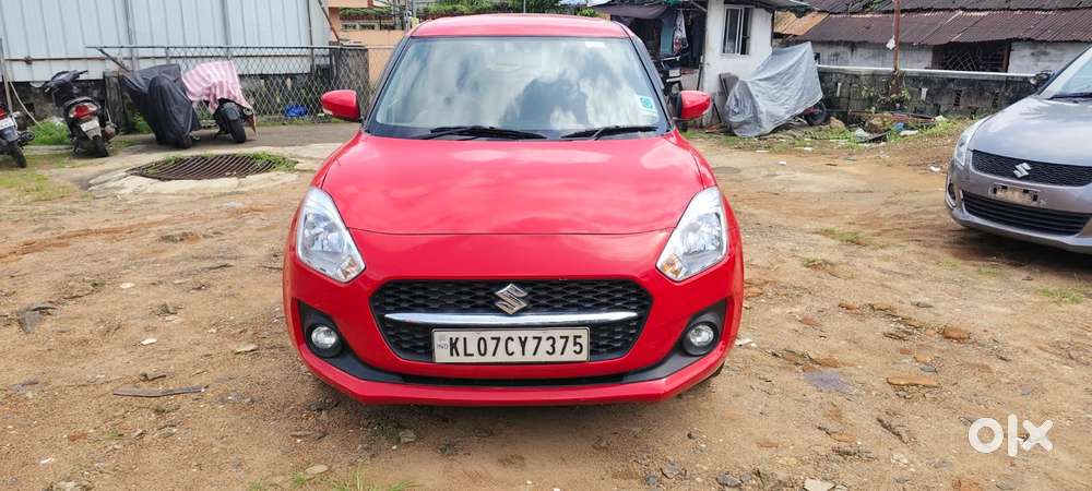 Maruti Suzuki Swift Vxi + Manual, 2022, Petrol