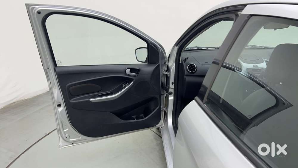 Ford Figo 1.2p Trend Mt, 2016, Petrol
