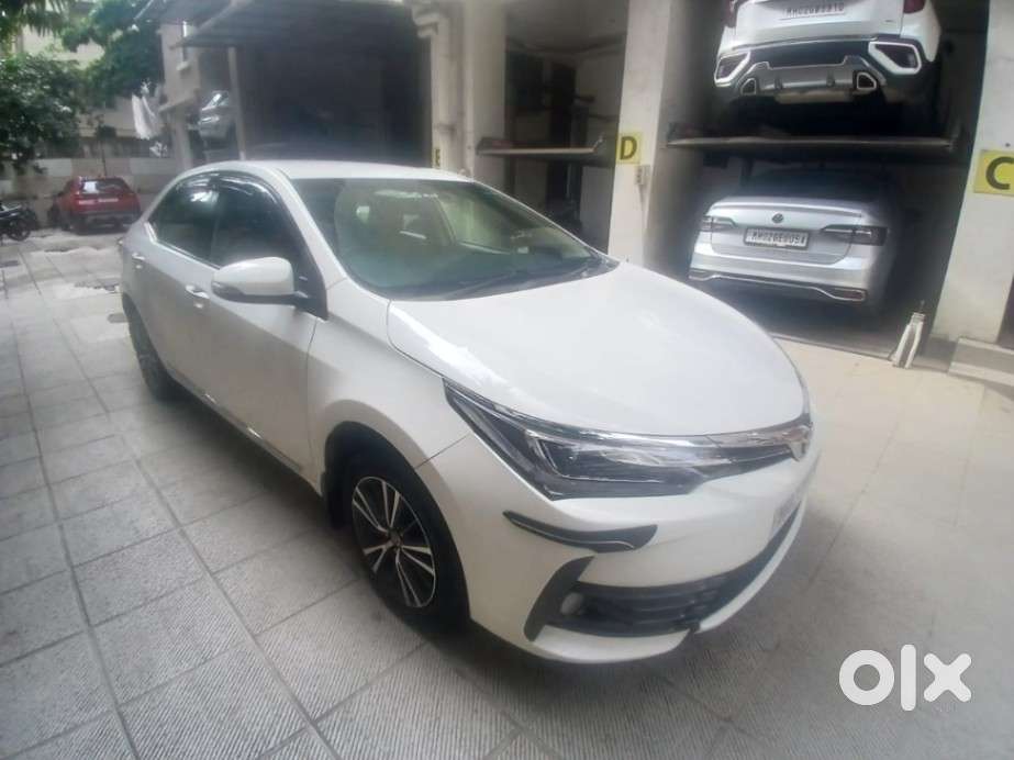 Toyota Corolla Altis 1.8 Gl, 2017, Petrol