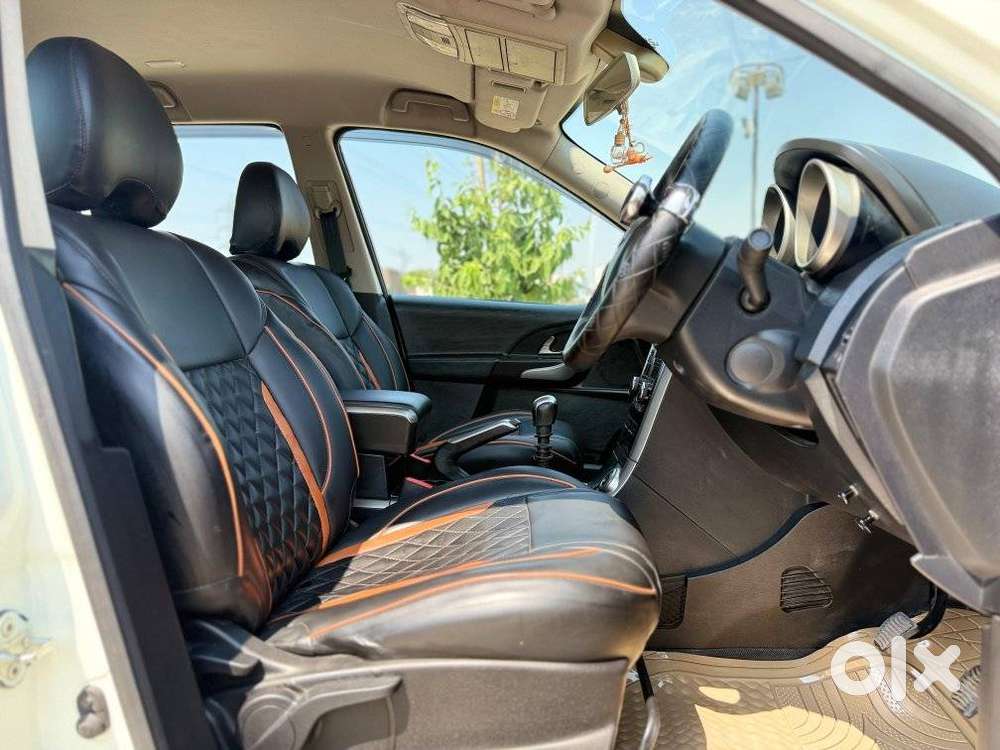 Mahindra Xuv500 W7, 2020, Diesel