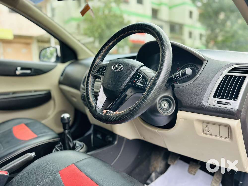 Hyundai I20 Sportz 1.2, 2013, Petrol