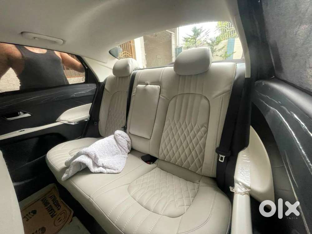 Hyundai Verna 2025 Petrol 2266 Km Driven