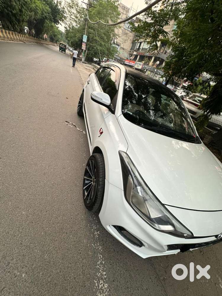 Hyundai Elite I20 2019 Petrol 67000 Km Driven
