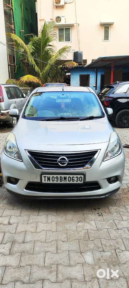 Nissan Sunny, 2012, Petrol