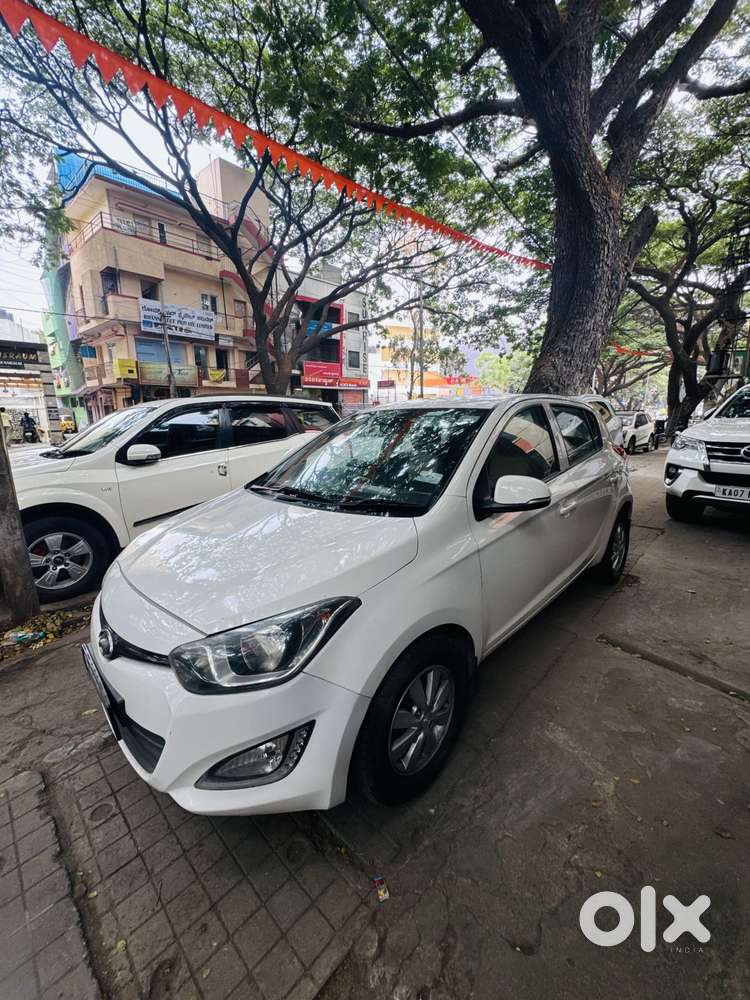 Hyundai I20 Sportz 1.4 Crdi 6 Speed Bs-iv, 2013, Diesel